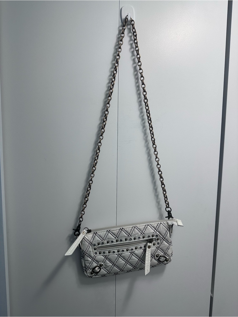 Cream Quilted Chain-Shoulder Women's Bag